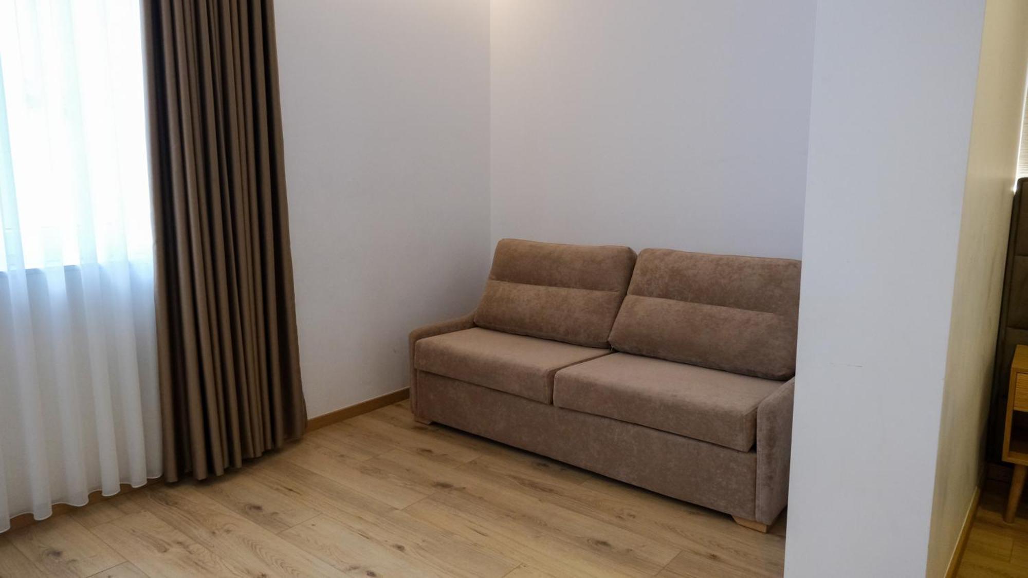 Sibb Hotel Tirana Exterior photo